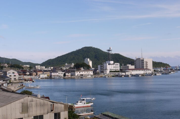 壇鏡の滝湧水-ミネラル含有量と味わい