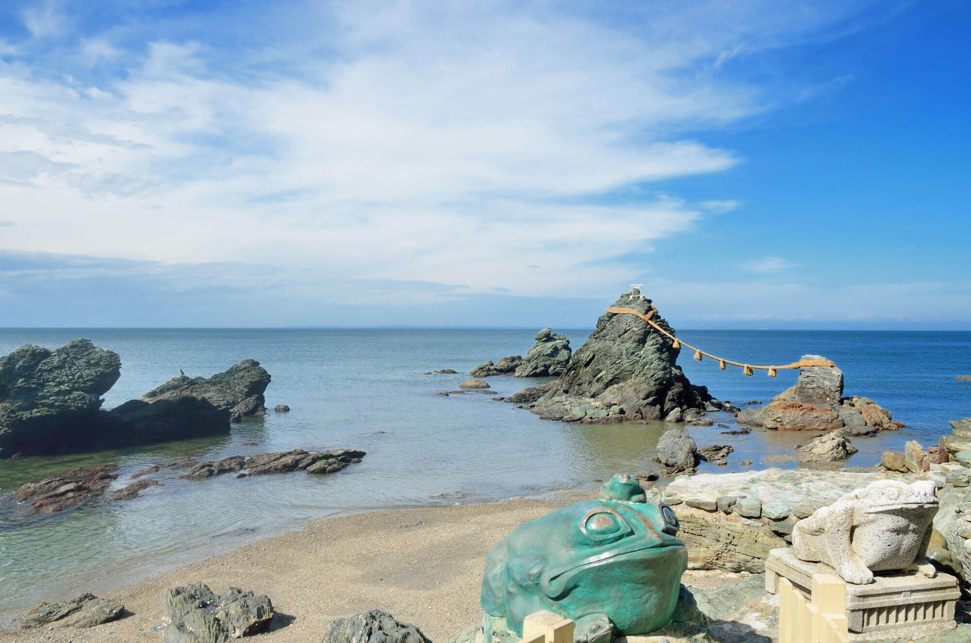 恵利原の水穴(天の岩戸)-採水地周辺の観光地