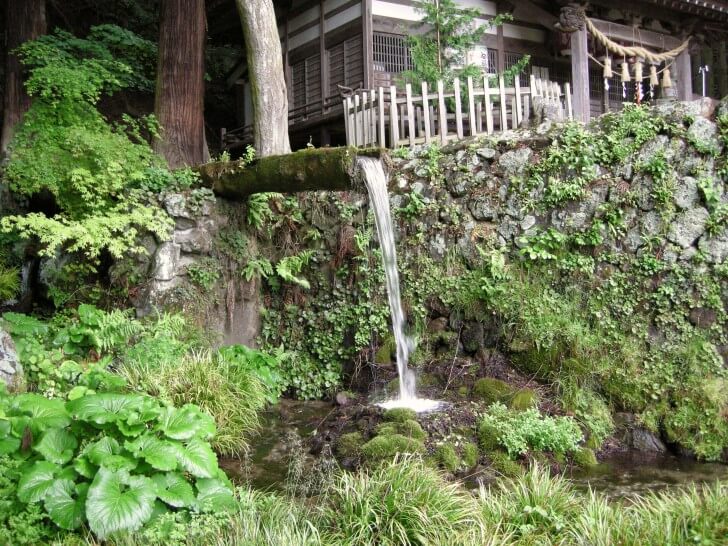 八ヶ岳南麓高原湧水群 - 山梨県北杜市