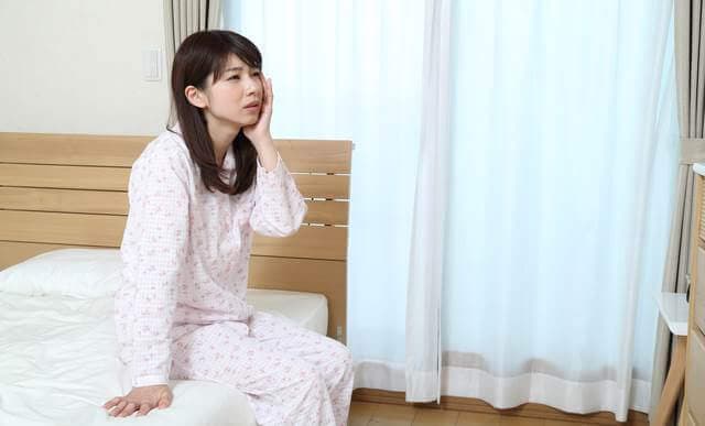 脱水症は夏だけじゃない!冬の「かくれ脱水」の症状と予防法