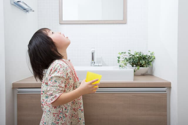 冬の風邪予防に欠かせない!手洗い・うがい・水分補給の方法と効果
