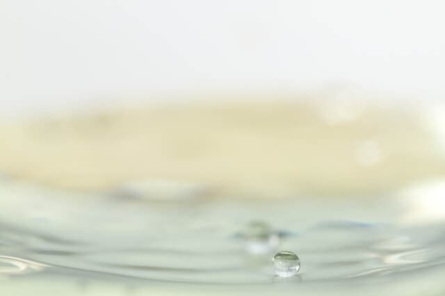 胃腸の改善に効く?アルカリイオン水がもたらす効果・効能