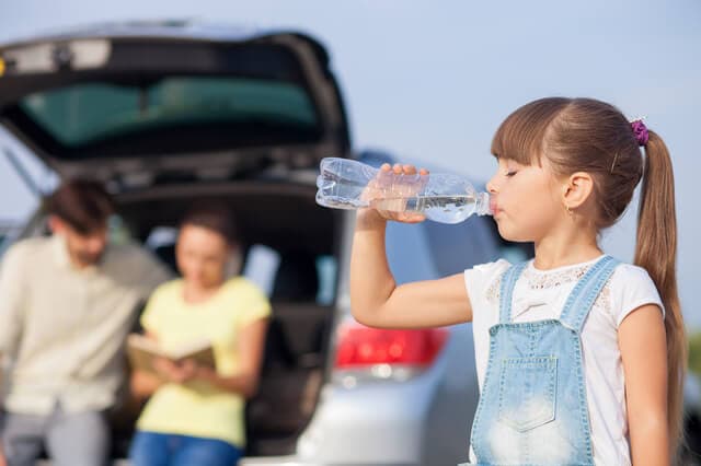 お母さん必見！水嫌いな子どもに水を飲ませる方法