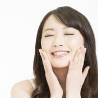 敏感肌の人も安心!精製水を使って作る、手作り化粧水の作り方
