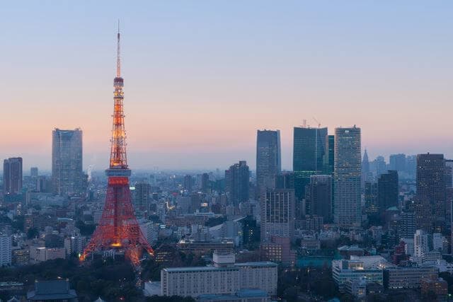 東京